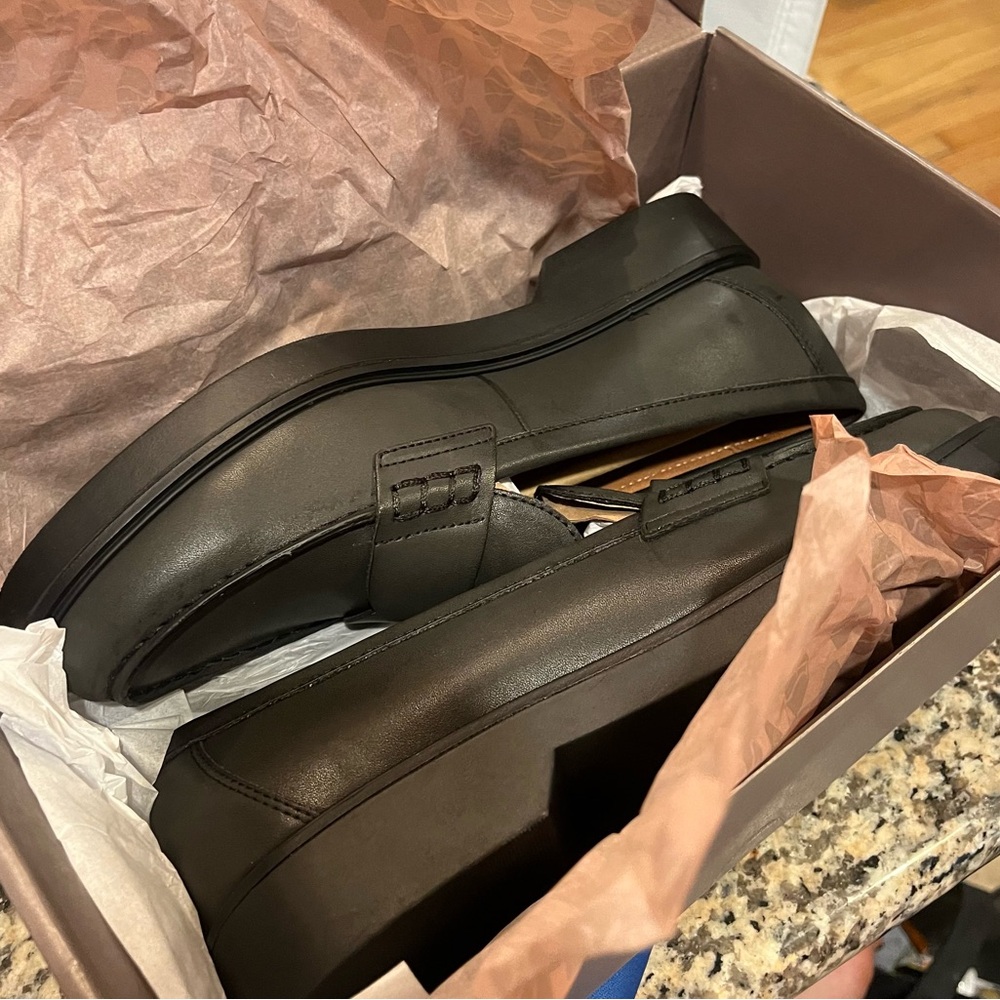 NIB Franco Sarto 9.5 Womens Black Synthetic Faux Leather Loafers Flats Ret $130! - Picture 11 of 11